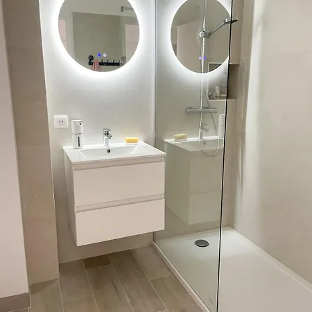 10 Min Palais Sunny Terrace Wi-fi Ac Appartement *